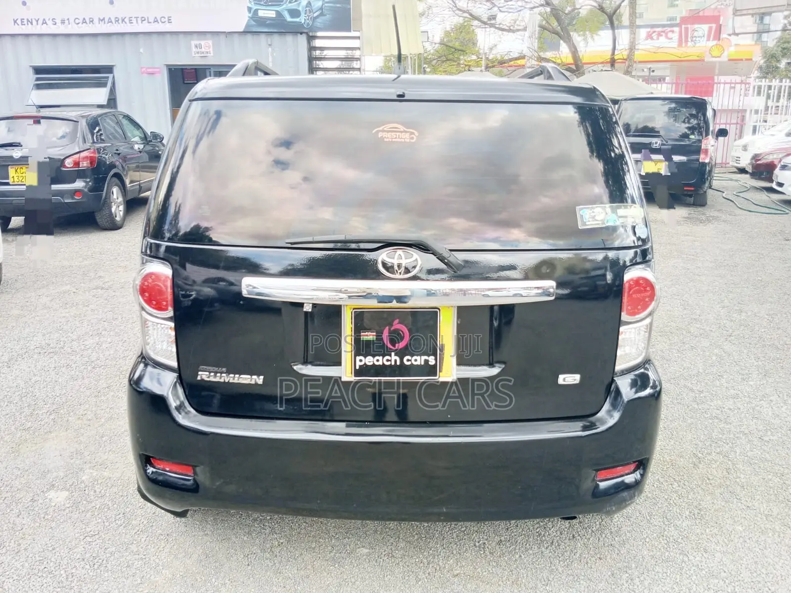 Toyota Corolla Rumion 2011 Black