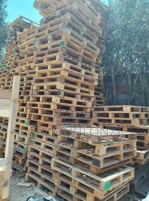 Shipping Wooden Pallets
