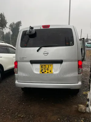 Nissan NV200 2015 Silver