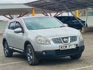 Nissan Dualis 2010 Silver