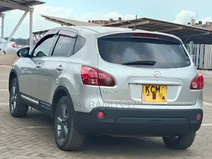 Nissan Dualis 2010 Silver
