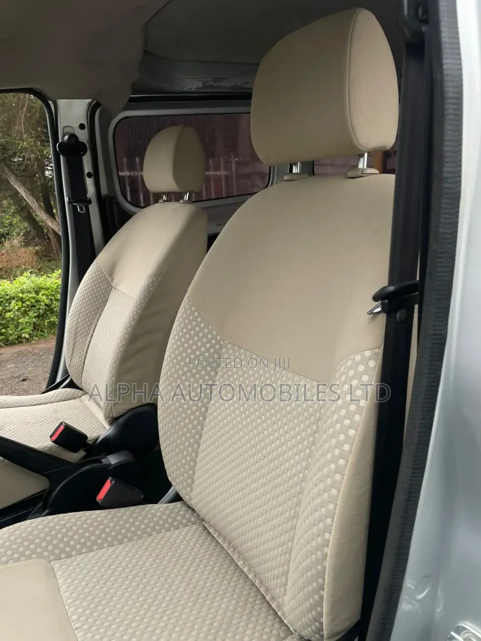 Nissan NV200 2015 Silver