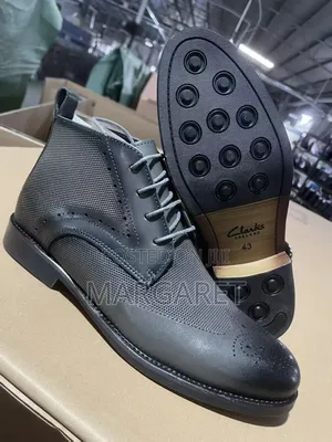 Boots Sneakers