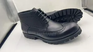 Boots Sneakers