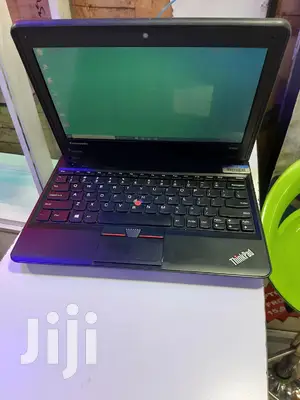 Laptop Lenovo ThinkPad X130e 11.6" 500GB HDD 4GB RAM