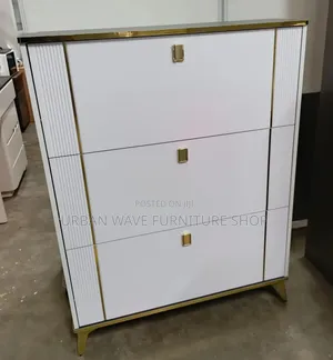 Side Drawer's