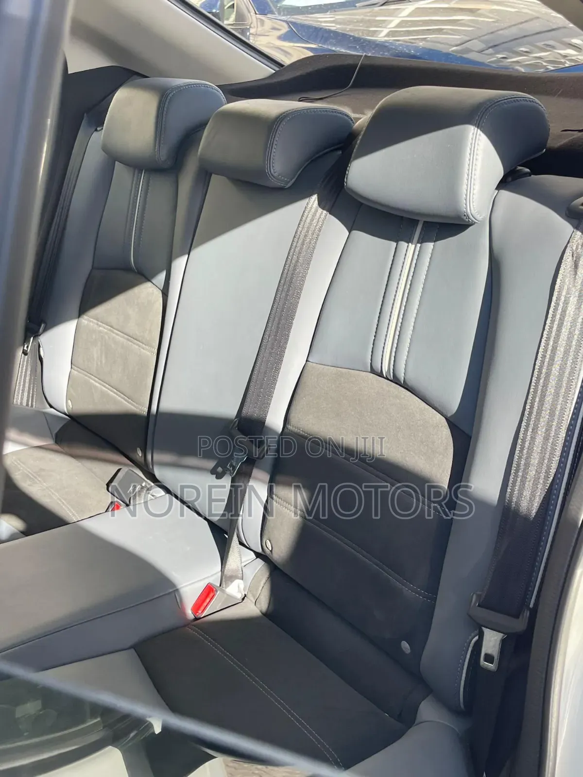 Mazda 2 2020 Silver
