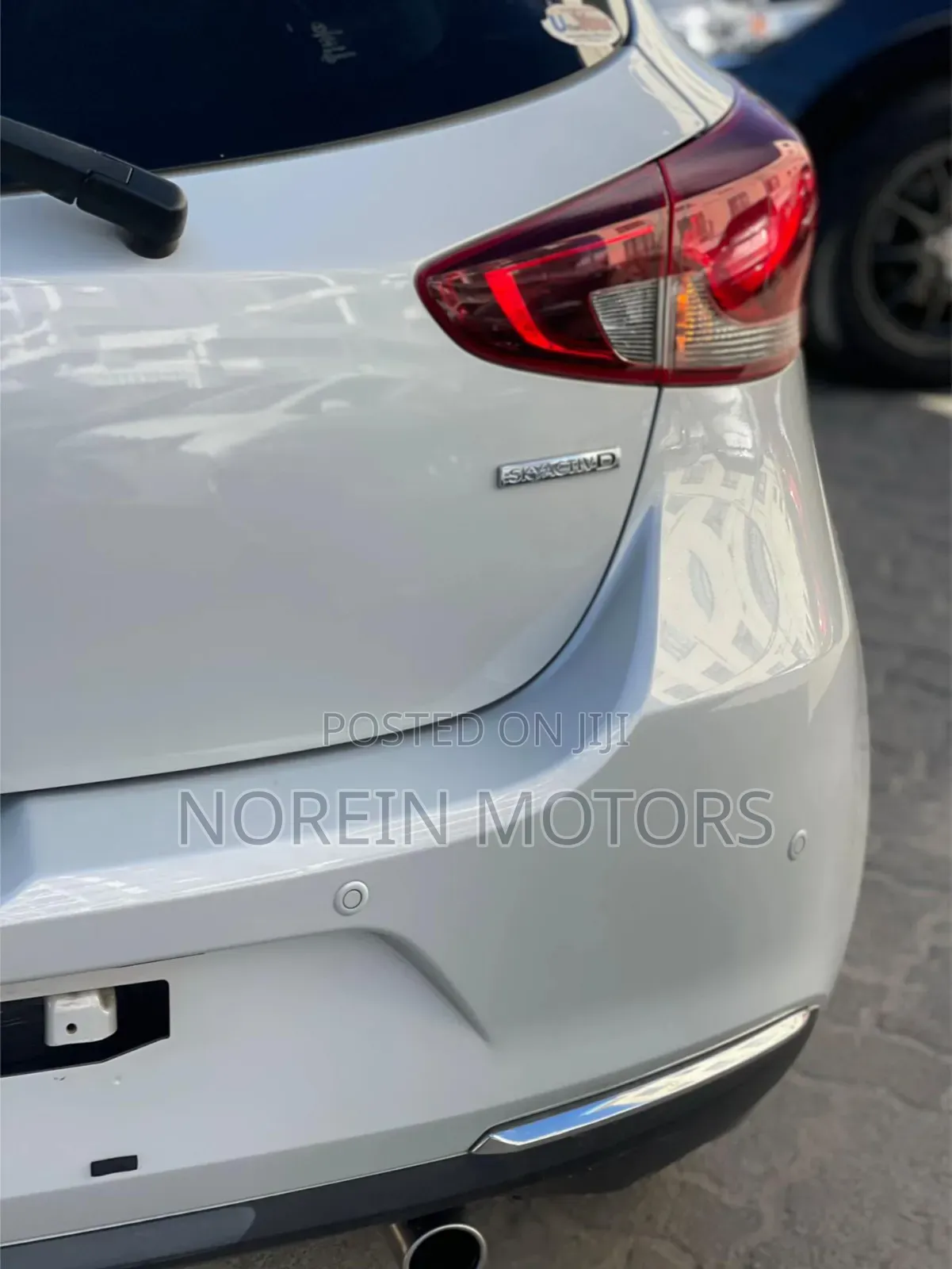 Mazda 2 2020 Silver
