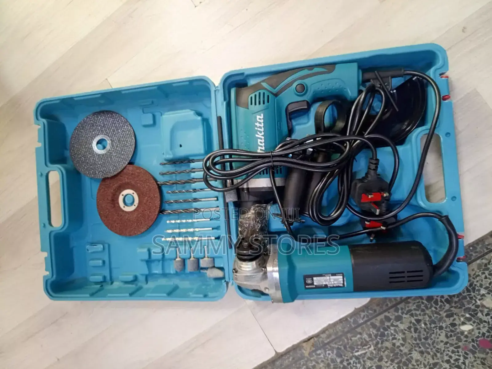 Makita Brushless Cordless Combo Drill Set