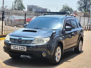 Subaru Forester 2010 Gray