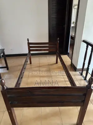 Wooden Single Bed – Strong & Sturdy