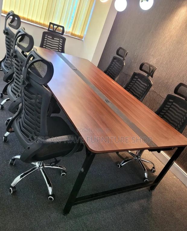 Boards Members Meeting Table