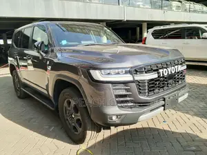 Toyota Land Cruiser 2022 Gray