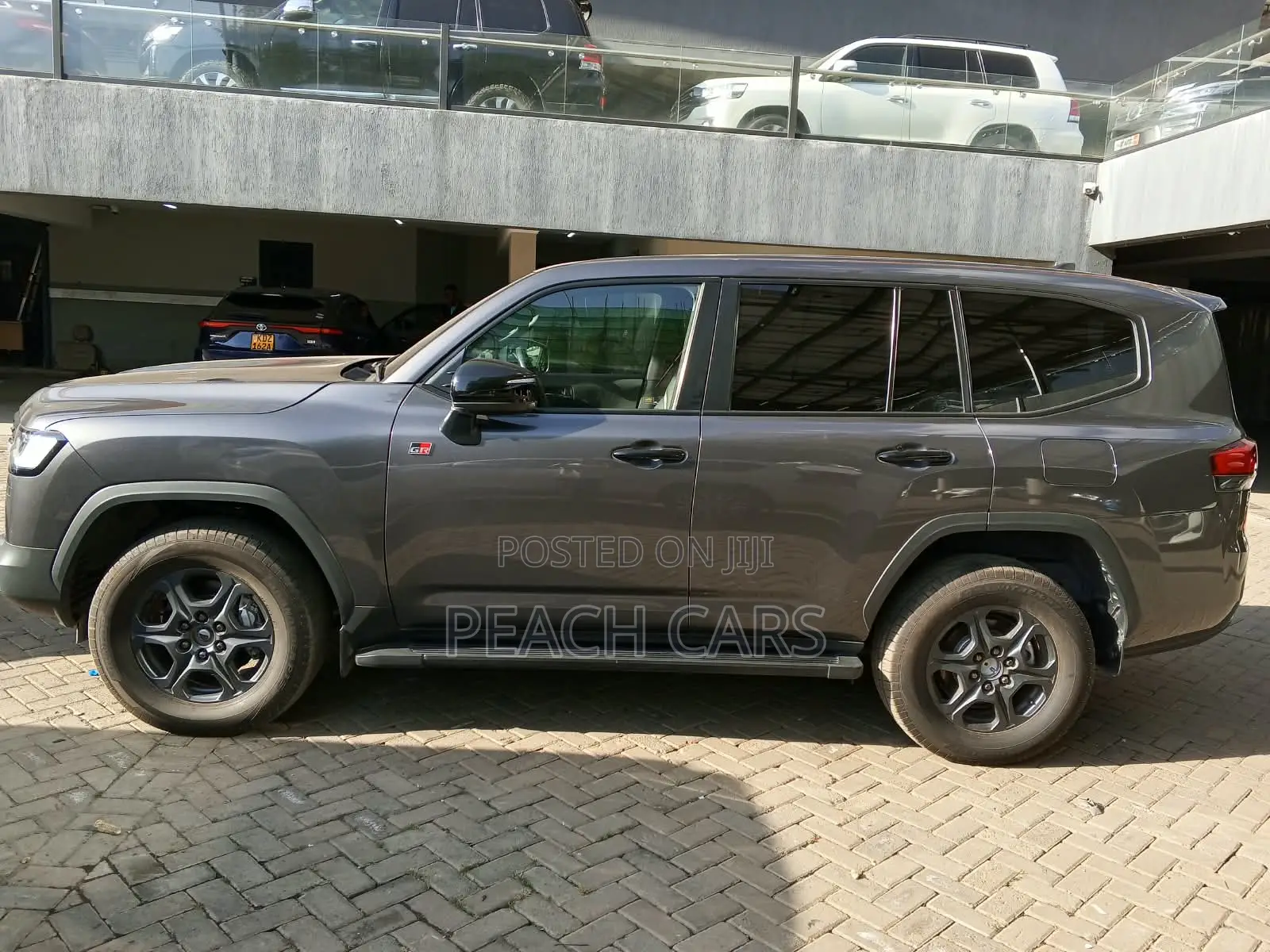 Toyota Land Cruiser 2022 Gray