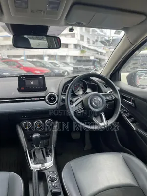 Mazda 2 2020 Red