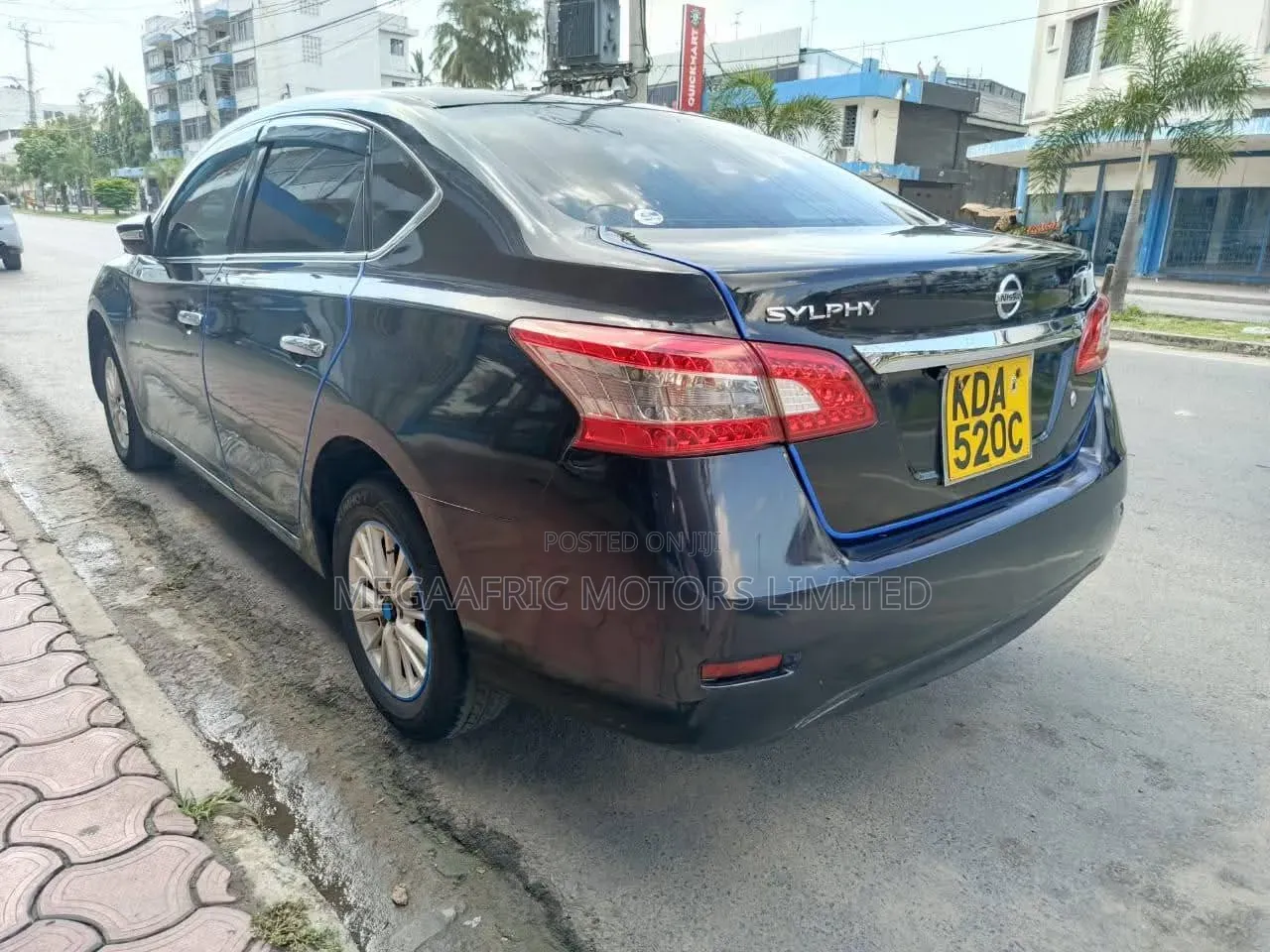 Nissan Sylphy 2013 Blue