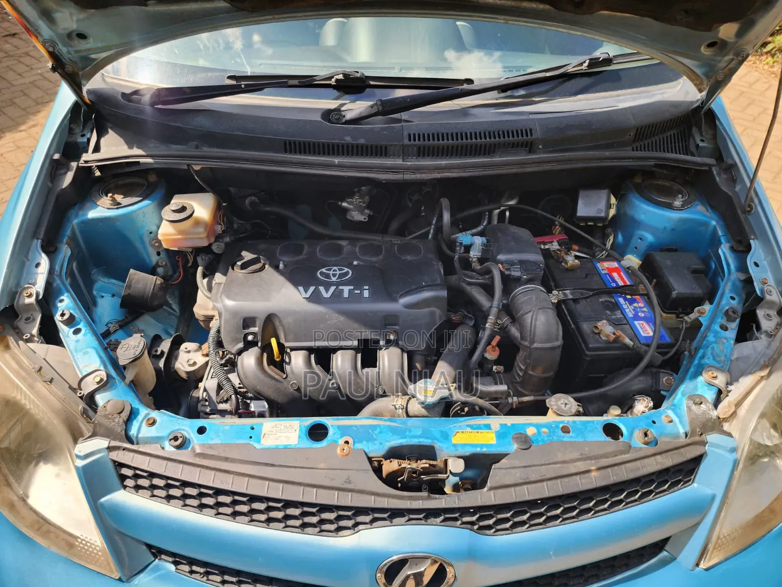 Toyota IST 2006