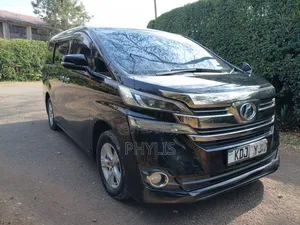 Toyota Vellfire Z 2.5 FWD 8-Seater 2015 Black