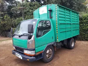 Mitsubishi Canter 2000 Green