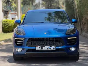 Porsche Macan S 2016 Blue