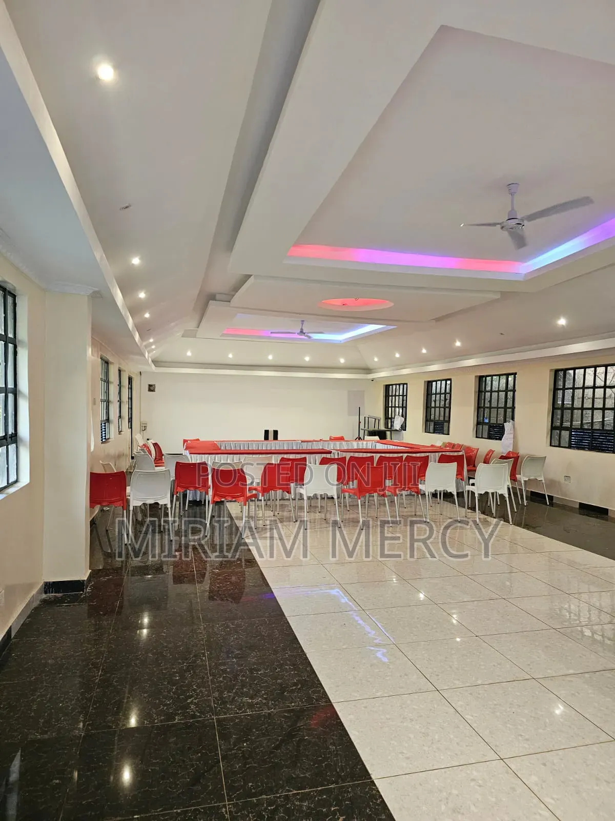 Magnificent Commercial Hotel