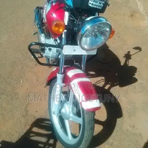 TVS HLX 125 2024 Red