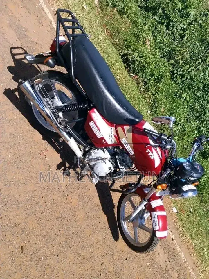 TVS HLX 125 2024 Red