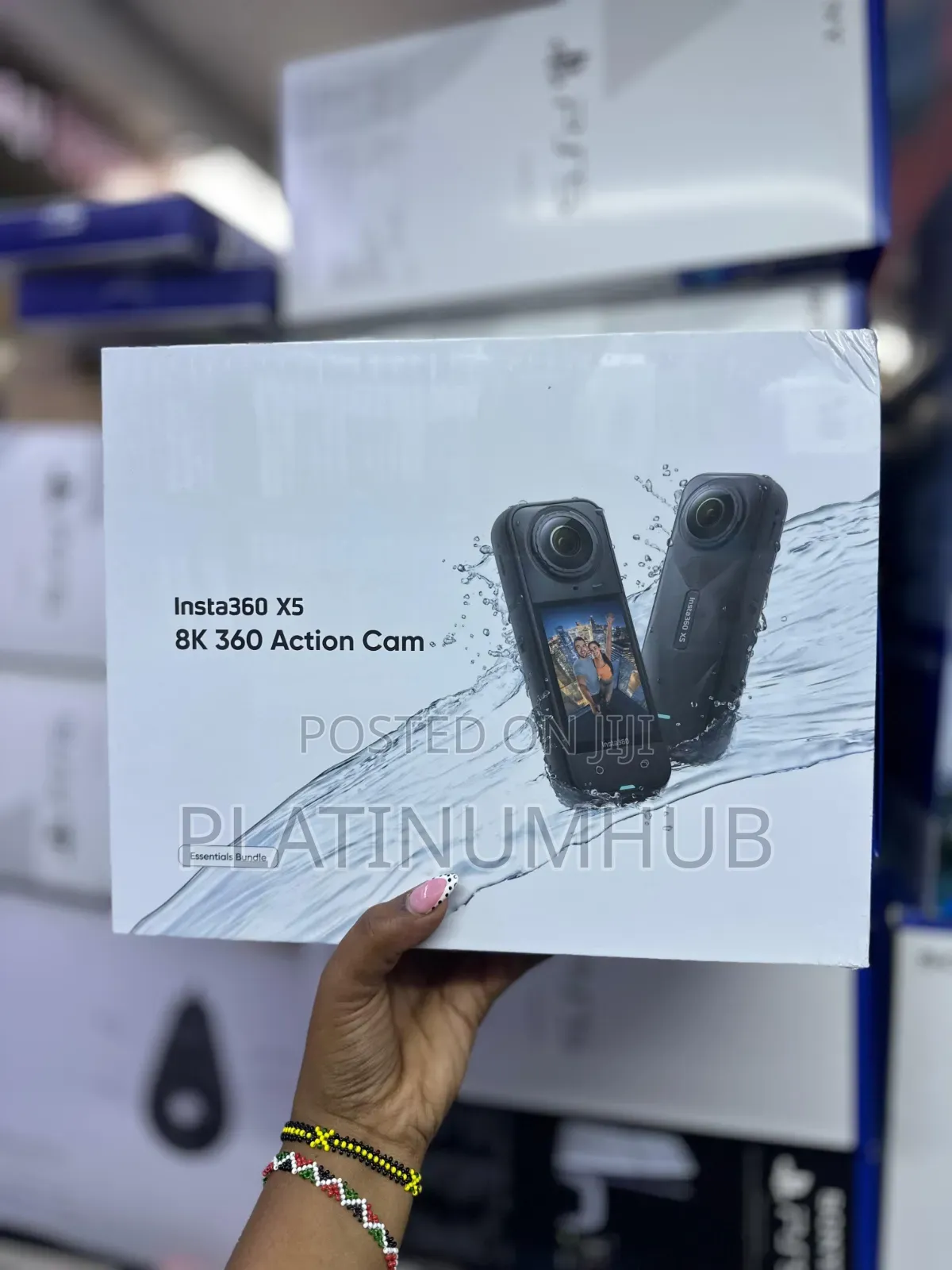 Insta360 X5 8K 360 Action Cam Essentials Bundle