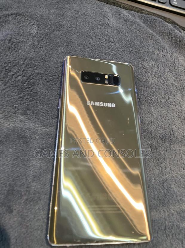 Samsung Galaxy Note 8 64 GB Gold - main view