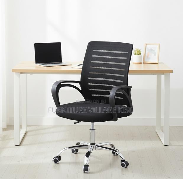 Office Chair; Ergonomic Black Mesh Task Chair - thumbnail 13