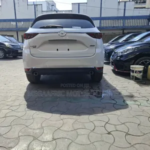 Mazda CX-5 Signature w/Diesel i-ACTIV AWD 2019 White