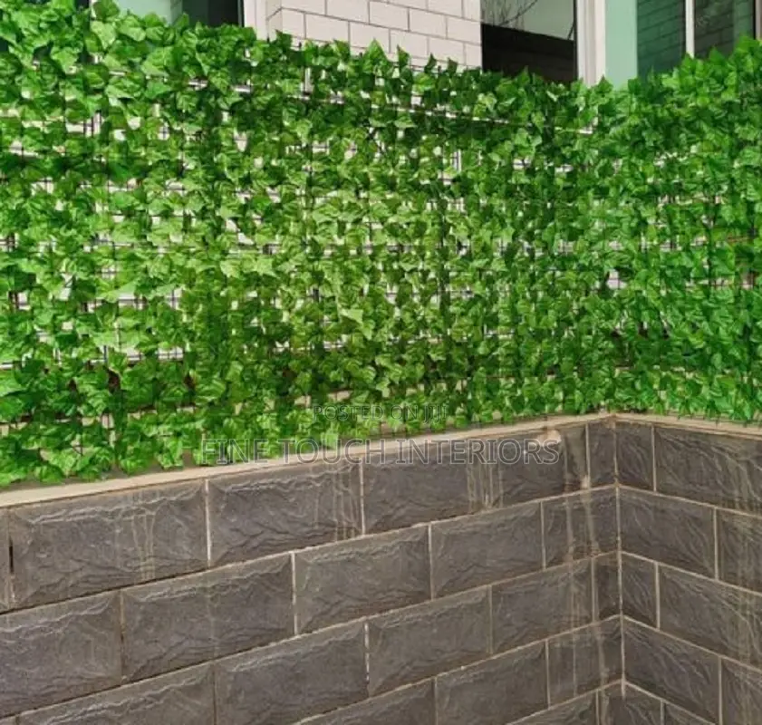 Artificial Leaf Fence