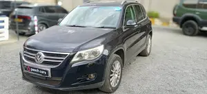 Volkswagen Tiguan 2009 Black