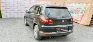 Volkswagen Tiguan 2009 Black