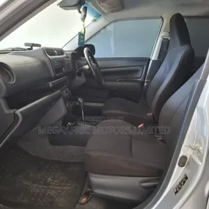 Toyota Succeed 2018 Silver