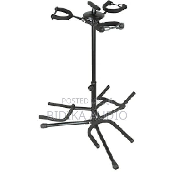 Triple Guitar Stands