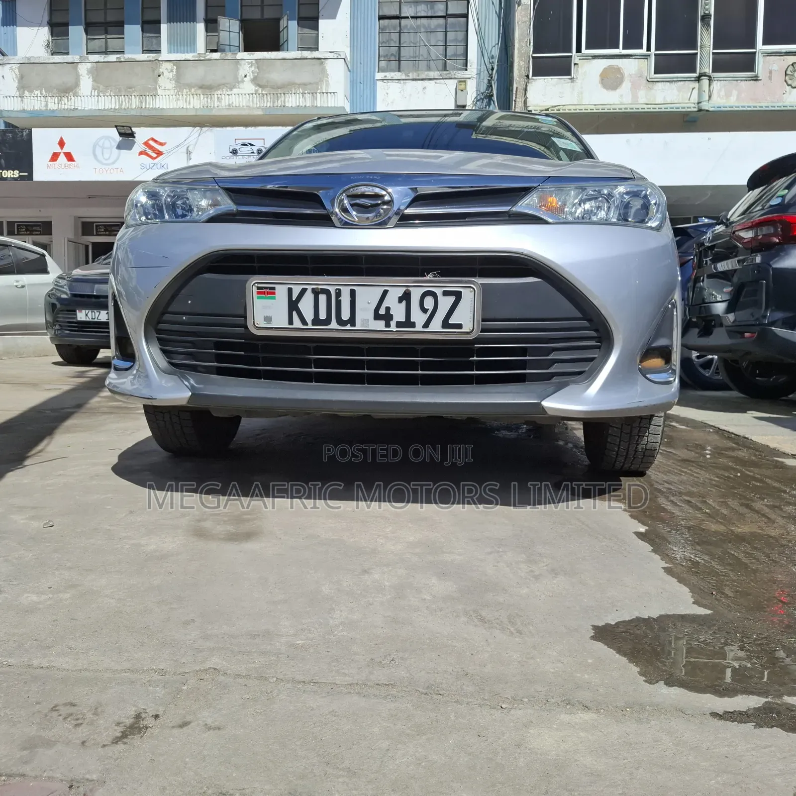 Toyota Corolla Fielder 1.5 Petrol FWD 2018 Silver
