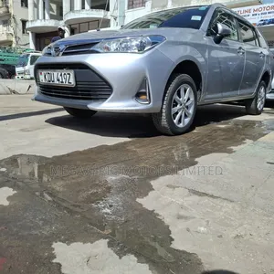 Toyota Corolla Fielder 1.5 Petrol FWD 2018 Silver