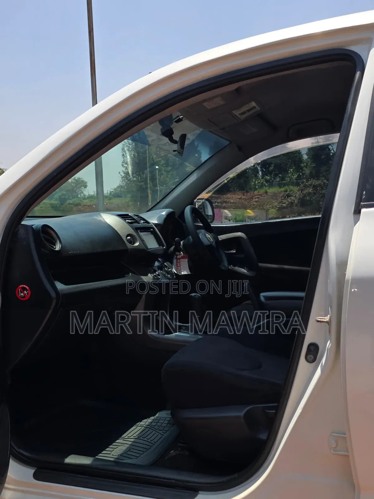 Toyota RAV4 2009 White