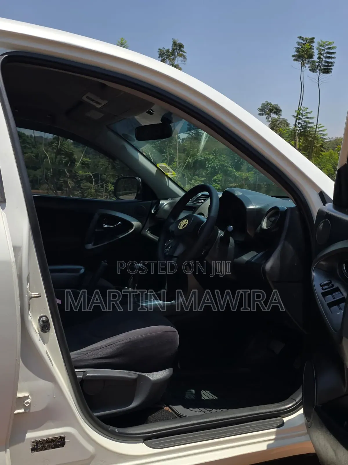Toyota RAV4 2009 White