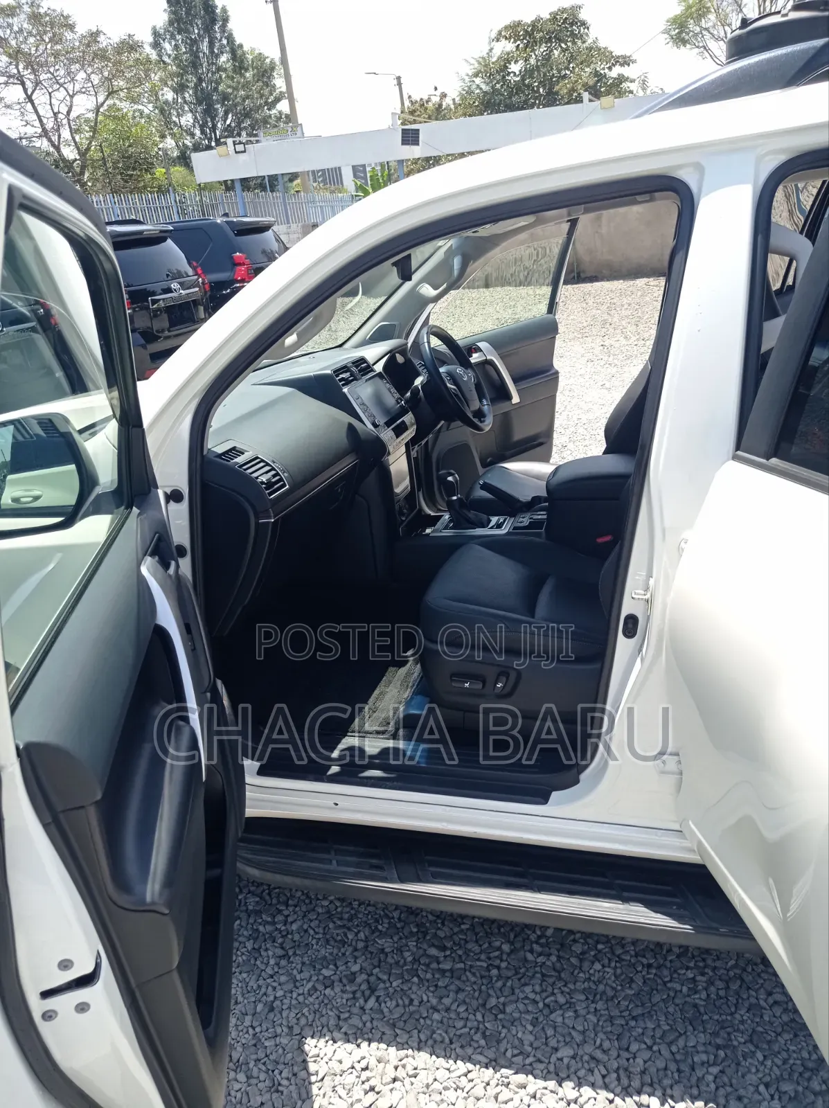 Toyota Land Cruiser Prado 2021 Pearl