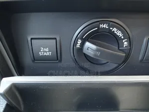 Toyota Land Cruiser Prado 2021 Pearl
