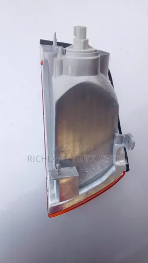 Corner Lamp Mitsubishi Lancer Ck2