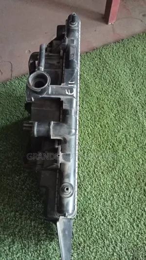 Nissan Note E11 Radiators,fan