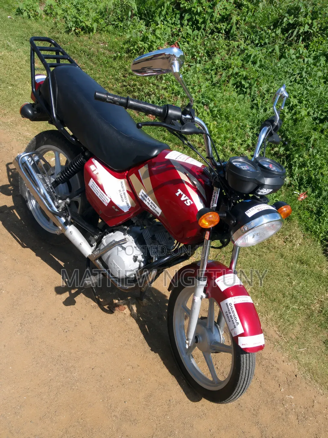 TVS HLX 125 2024 Red