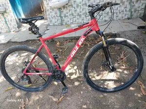 Cruztrek Size 29 Large