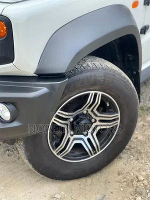 Suzuki Jimny 2019 White