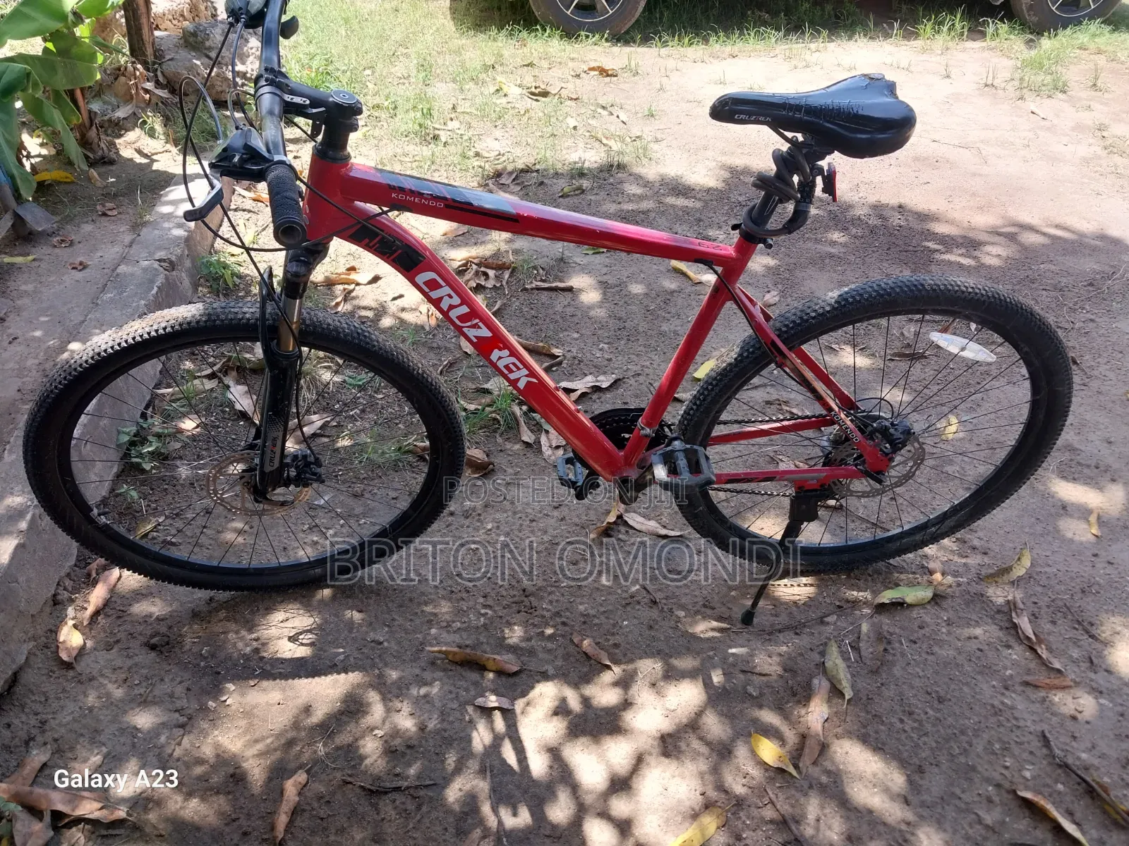 Cruztrek Size 29 Large