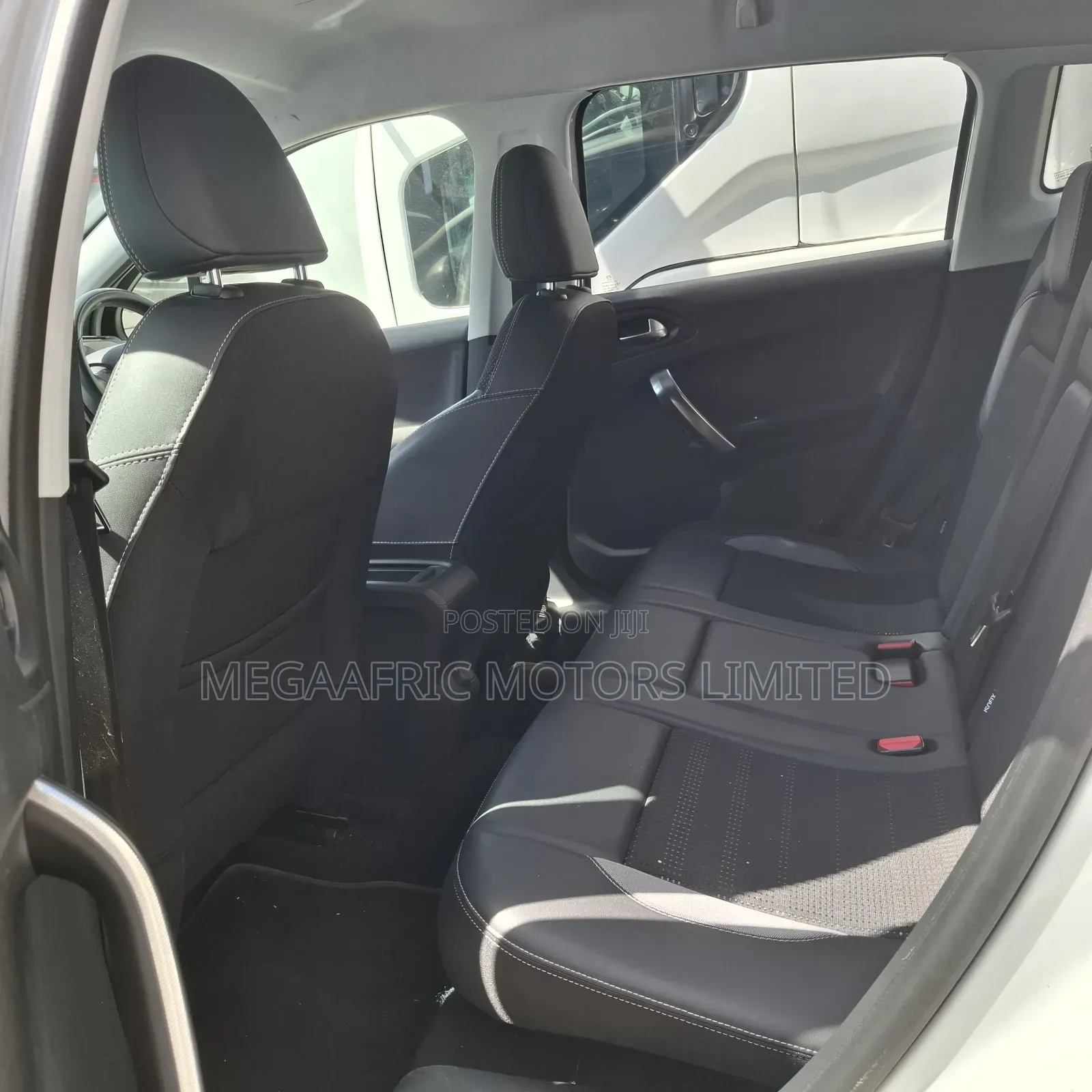 Peugeot 2008 1.2 PureTech (130 Hp) 2018 White