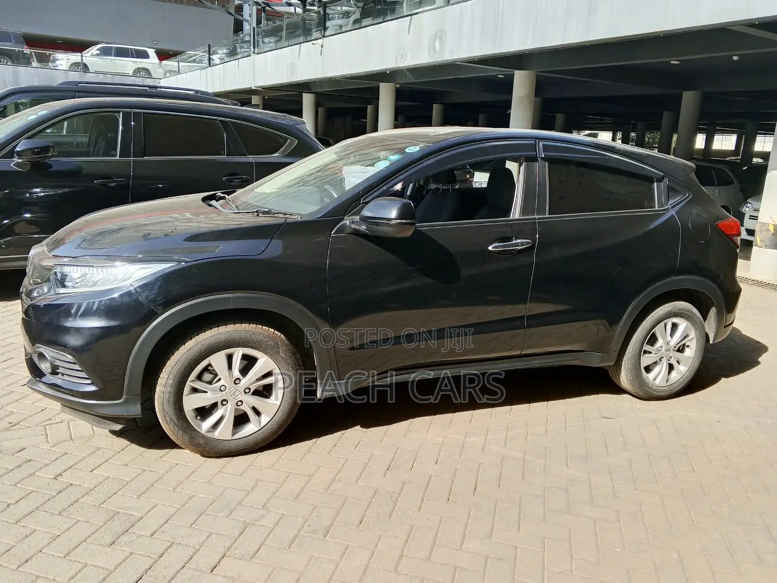Honda Vezel 2019 Black